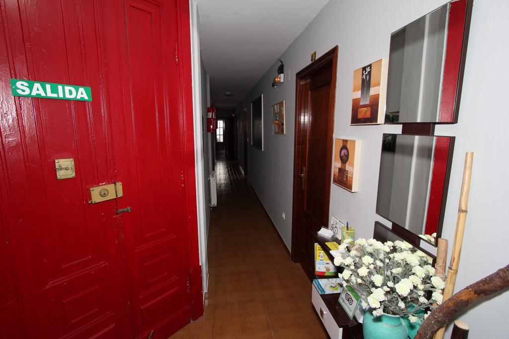 Pr Plaza De Galicia Hotell Santiago de Compostela Eksteriør bilde